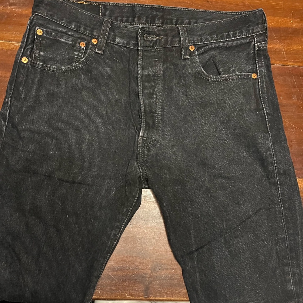 Levi’s Black Jeans